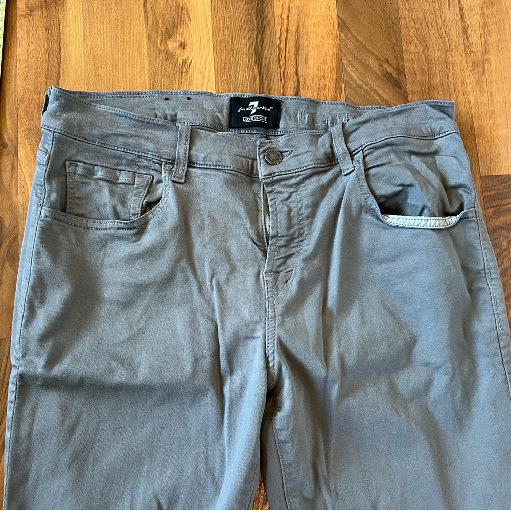 33 x 35 Grey Kahki Pants